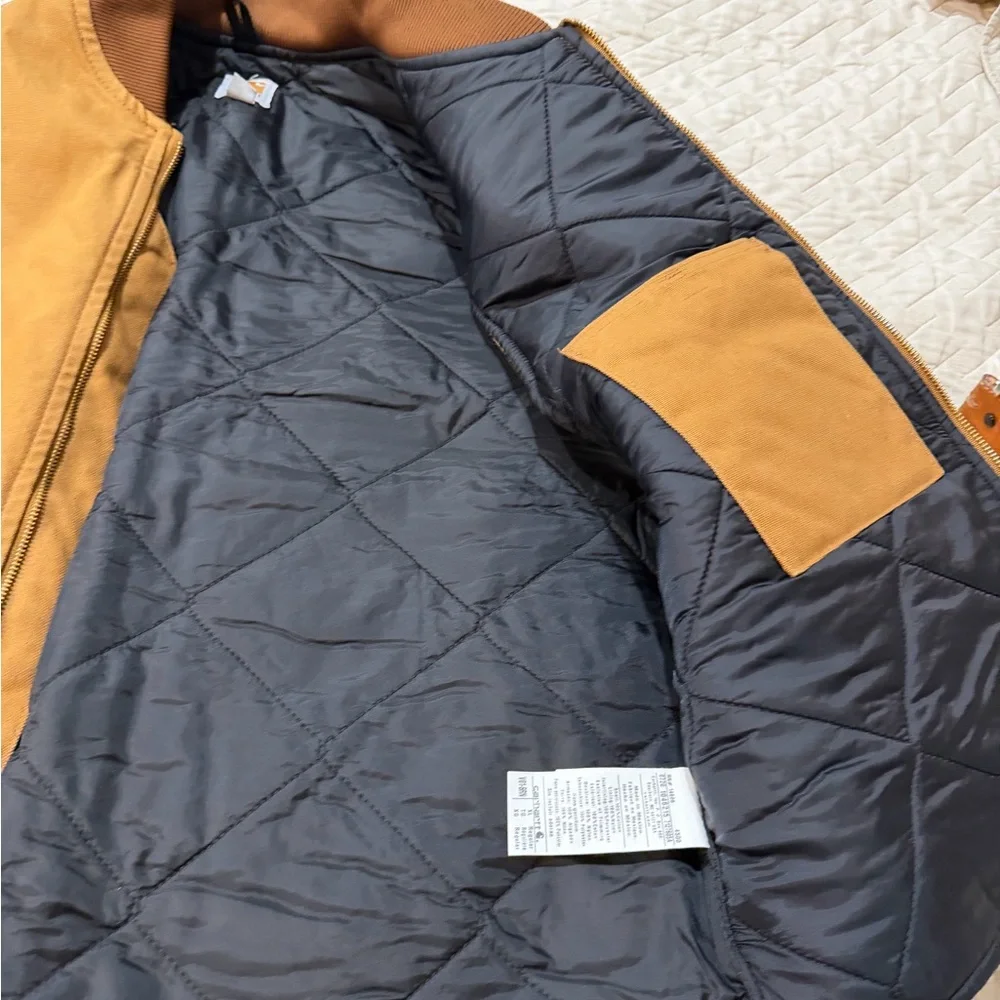 Carhartt Men's Tan Work Vest - Picture 4 of 5